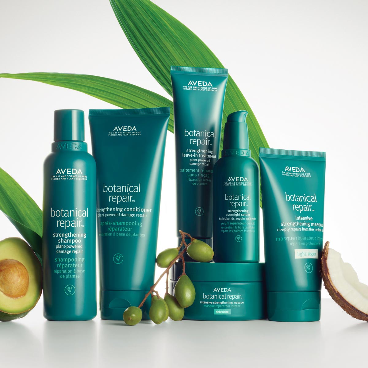 Botanical Repair™ Strengthening Shampoo