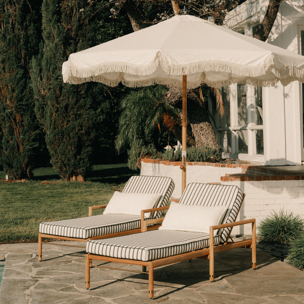 The Resort Market Umbrella